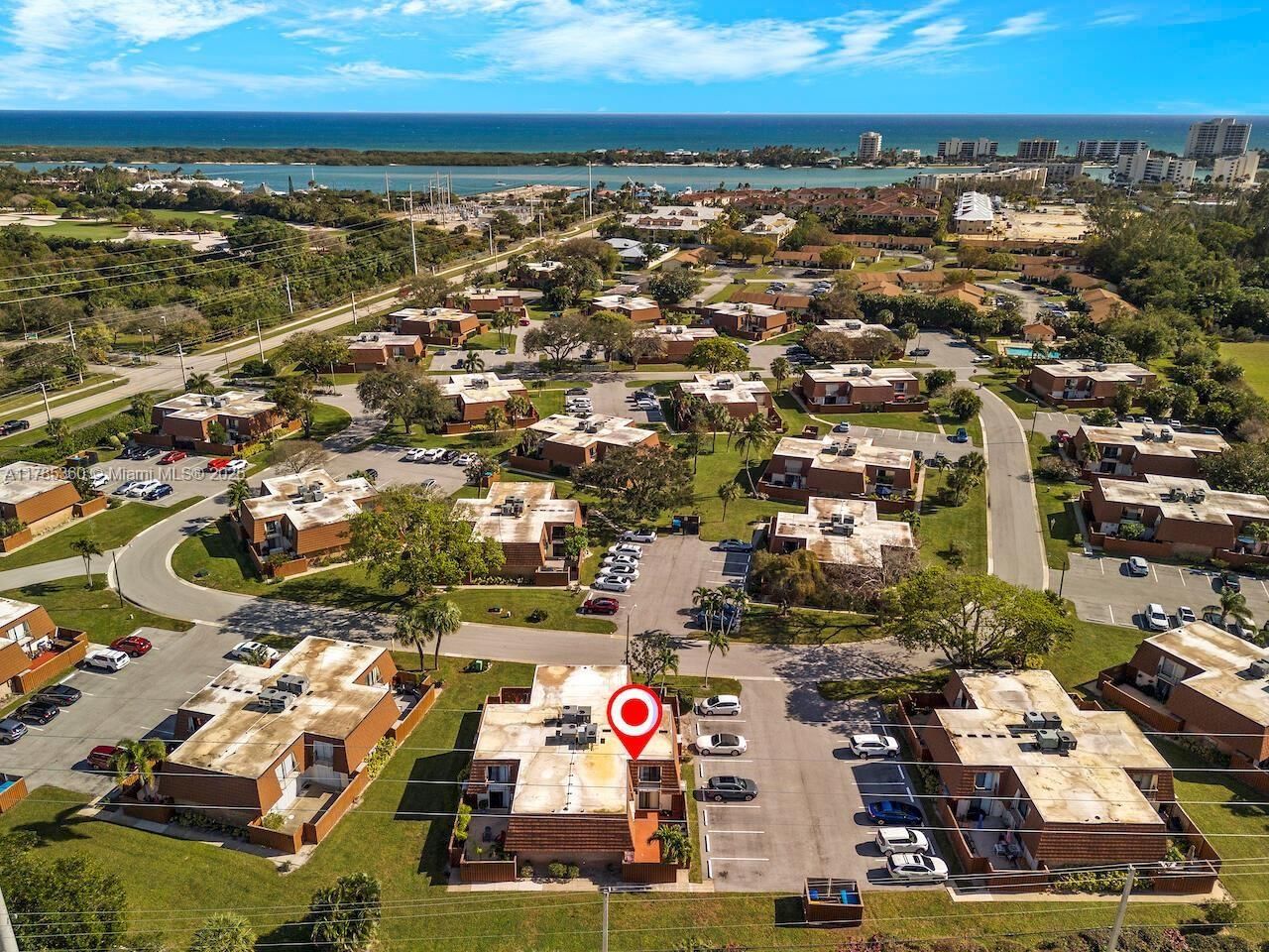 Real estate property located at 3900 County Line Rd #10C, Palm Beach, Tequesta Hills Condo, Tequesta, FL
