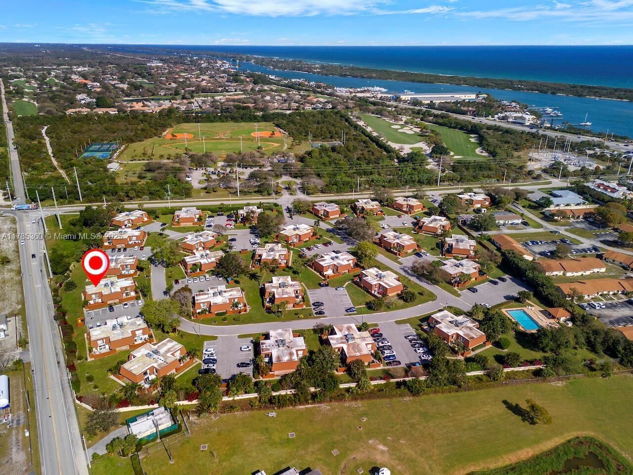 Real estate property located at 3900 County Line Rd #10C, Palm Beach, Tequesta Hills Condo, Tequesta, FL