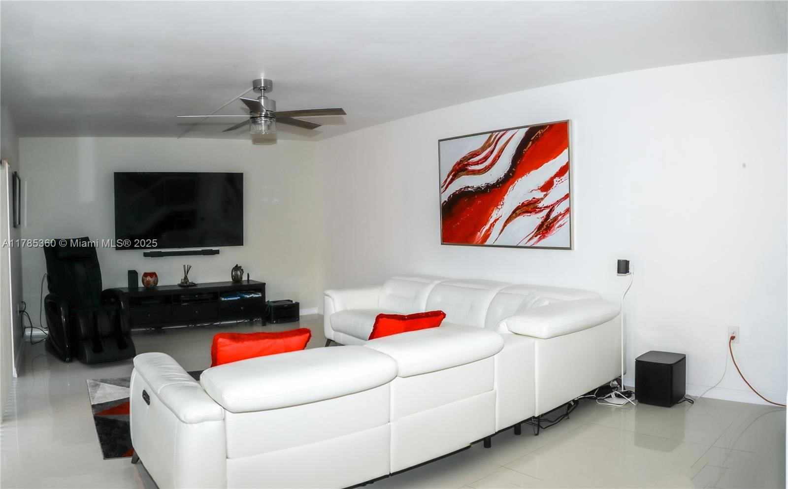 Real estate property located at 3900 County Line Rd #10C, Palm Beach, Tequesta Hills Condo, Tequesta, FL