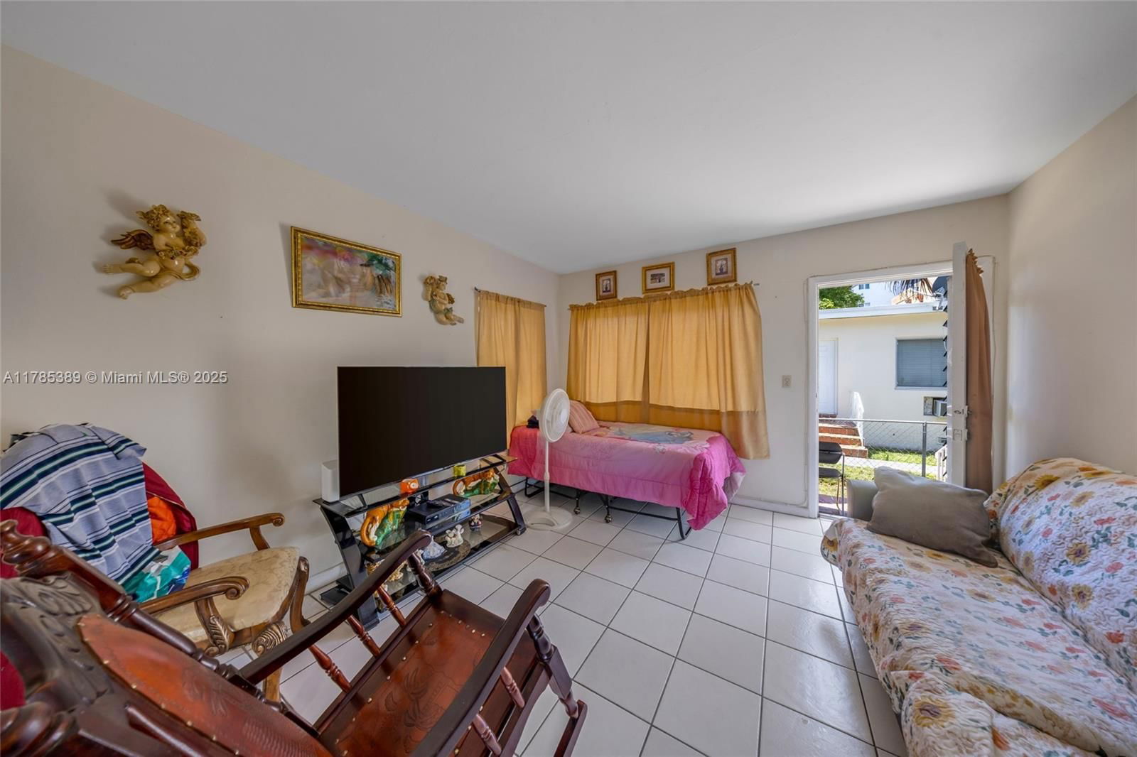 Real estate property located at 1644 4th St, Miami-dade, Miami, FL