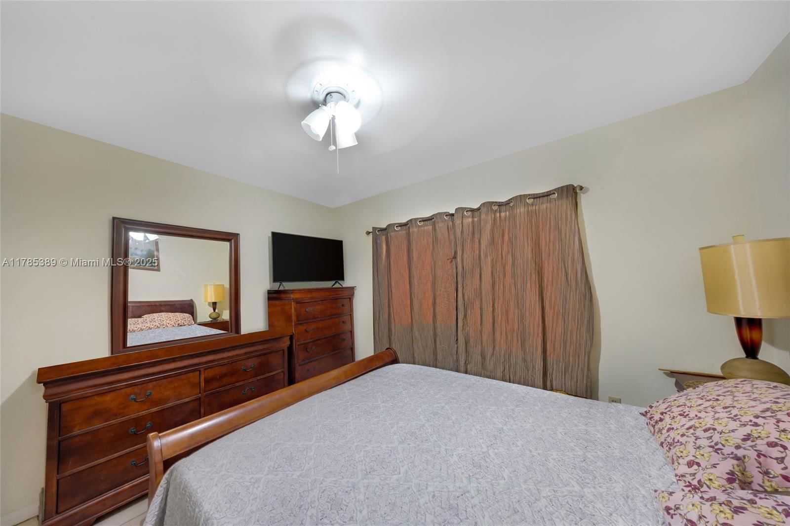 Real estate property located at 1644 4th St, Miami-dade, Miami, FL