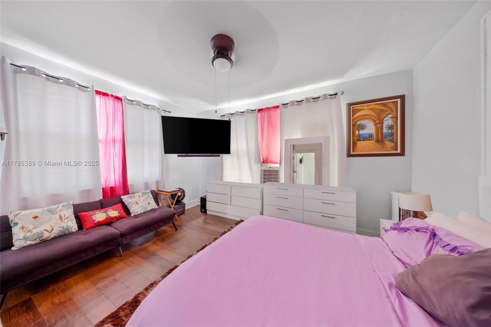 Real estate property located at 1644 4th St, Miami-dade, Miami, FL