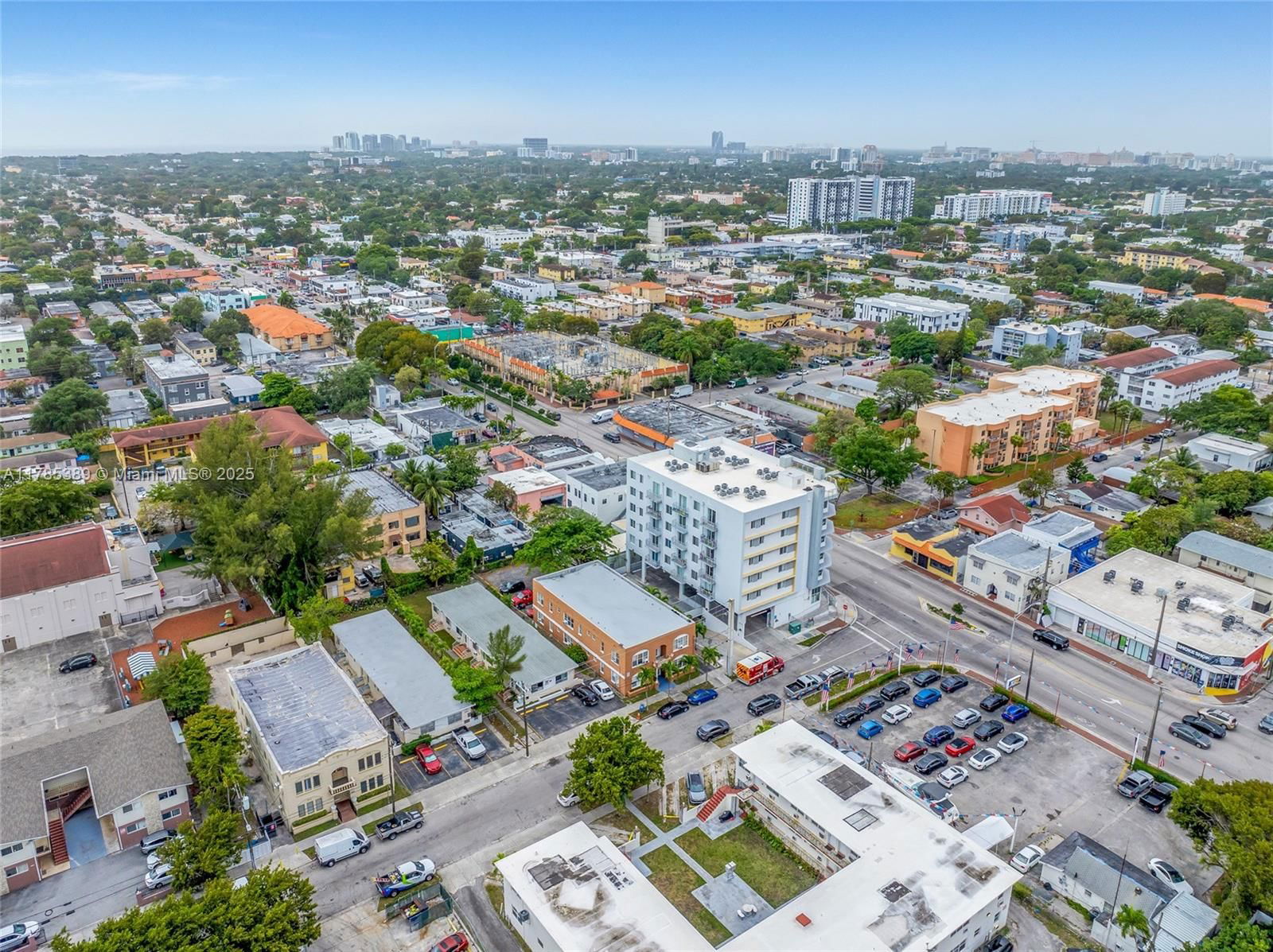 Real estate property located at 1644 4th St, Miami-dade, Miami, FL