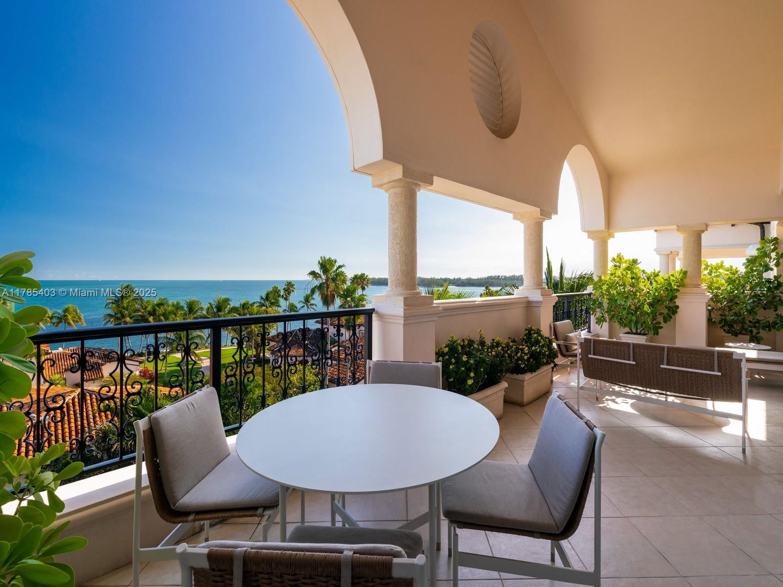 Real estate property located at 19152 Fisher Island Dr #19152, Miami-dade, Seaside Condo, Miami Beach, FL