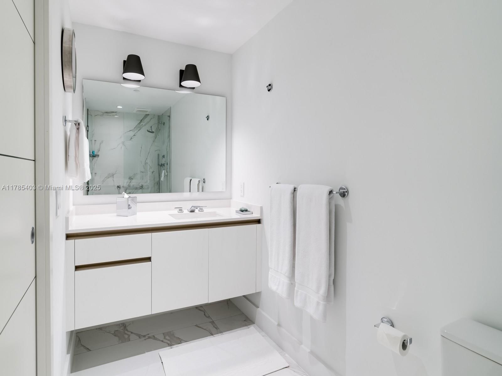 Real estate property located at 19152 Fisher Island Dr #19152, Miami-dade, Seaside Condo, Miami Beach, FL
