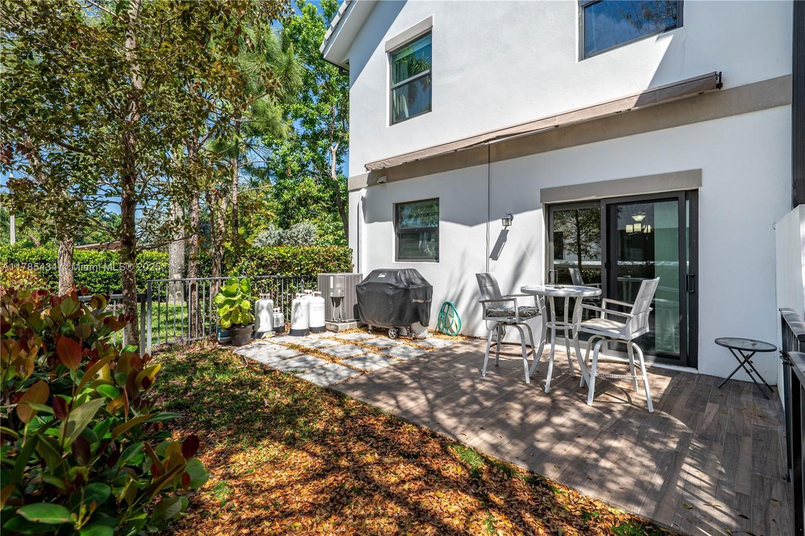Real estate property located at 4538 Aqua Bella Ln, Broward, Canal Groves, Dania Beach, FL
