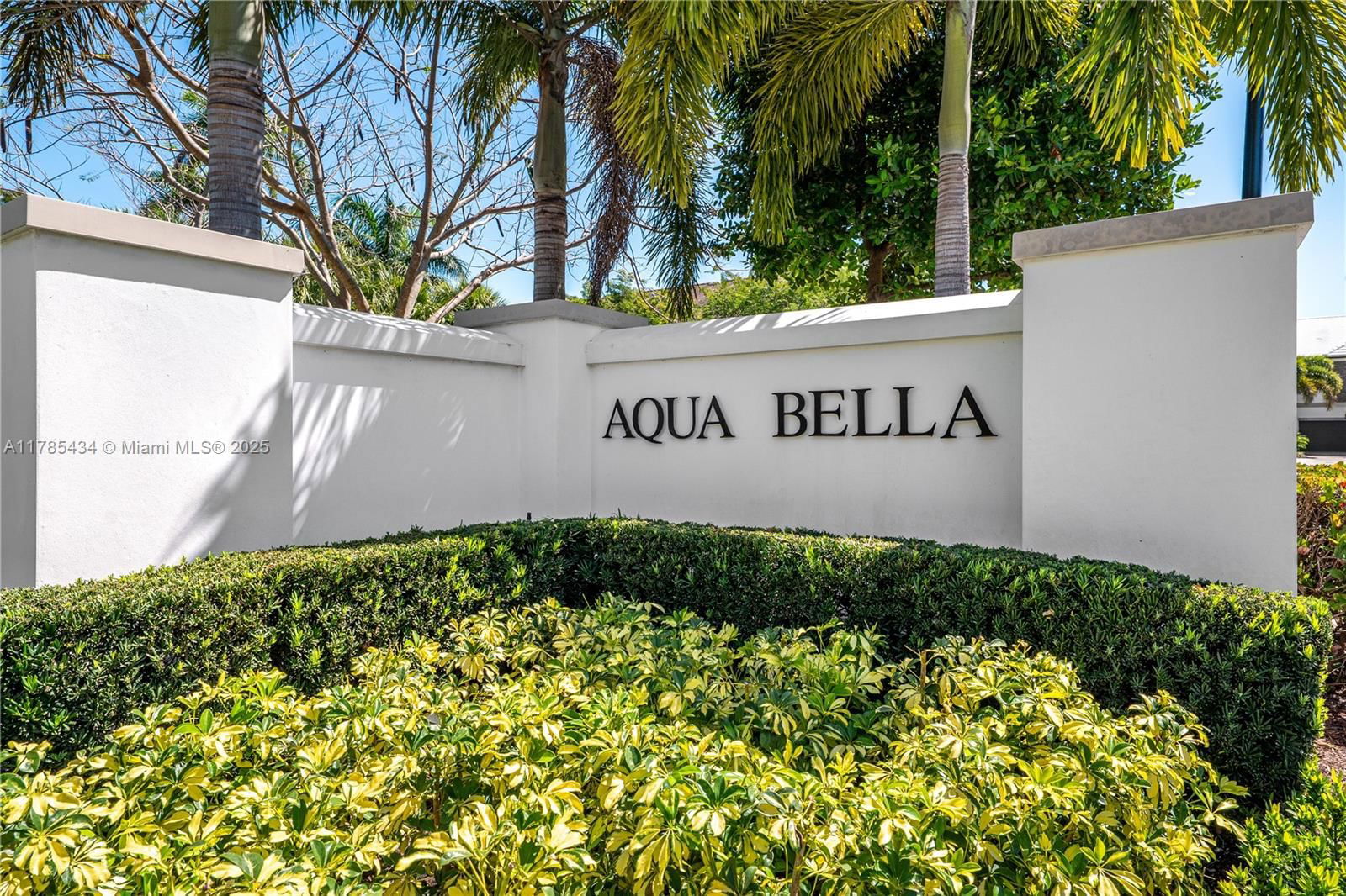 Real estate property located at 4538 Aqua Bella Ln, Broward, Canal Groves, Dania Beach, FL
