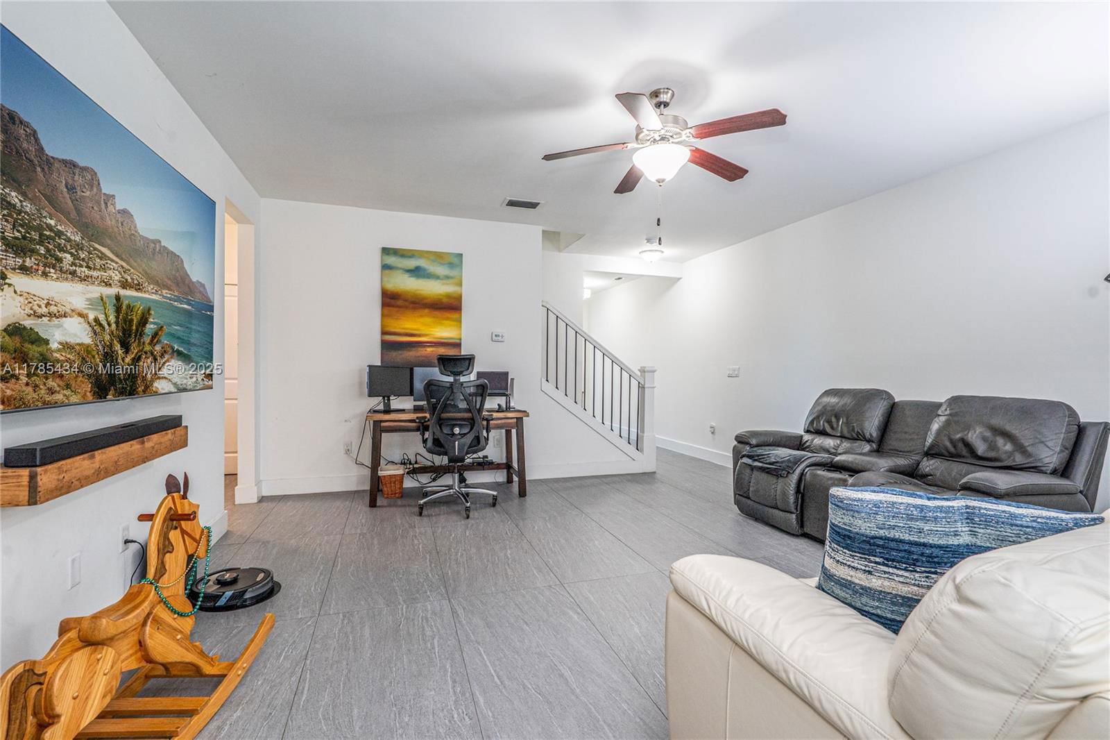 Real estate property located at 4538 Aqua Bella Ln, Broward, Canal Groves, Dania Beach, FL
