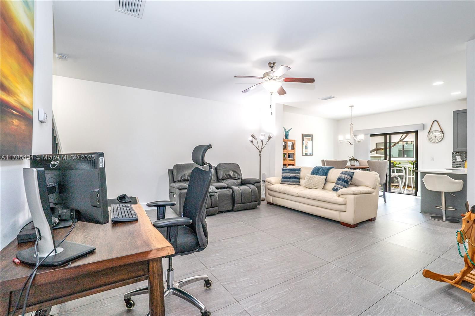 Real estate property located at 4538 Aqua Bella Ln, Broward, Canal Groves, Dania Beach, FL