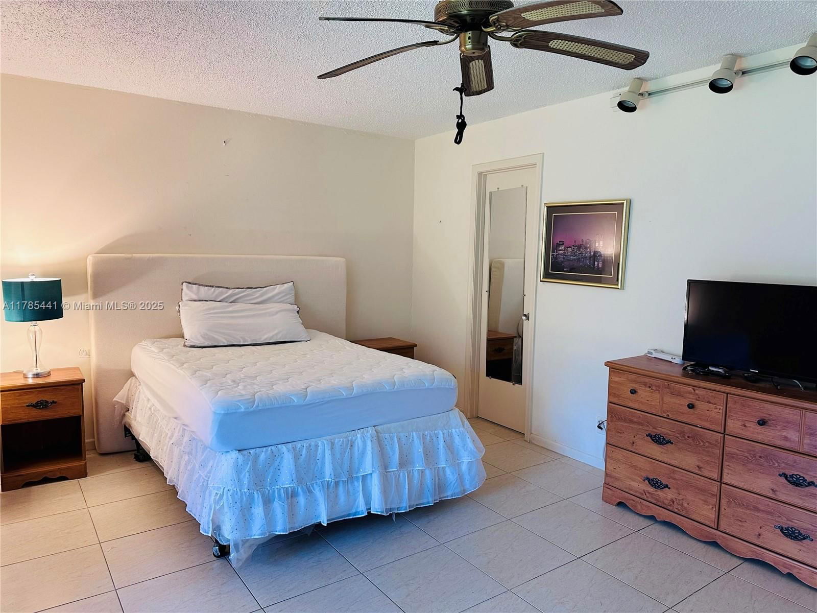 Real estate property located at 102 Northampton F #102, Palm Beach, Northampton Condos, West Palm Beach, FL