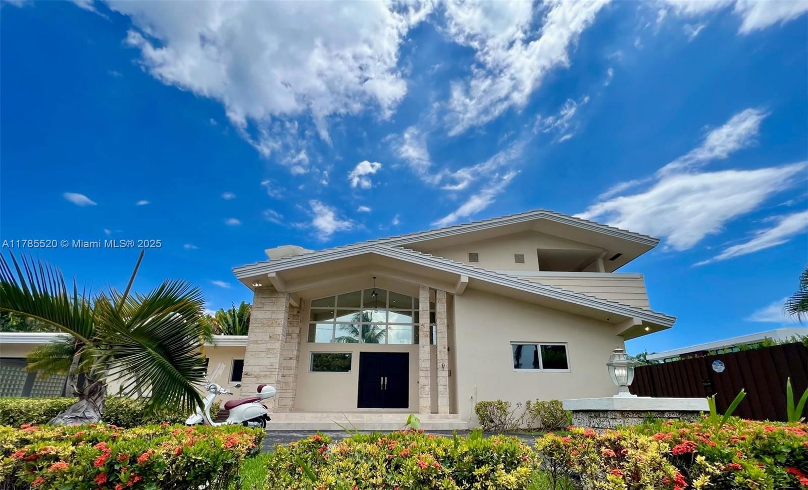 Real estate property located at 9825 Broadview Ter, Miami-dade, Bay Harbor Island, Bay Harbor Islands, FL