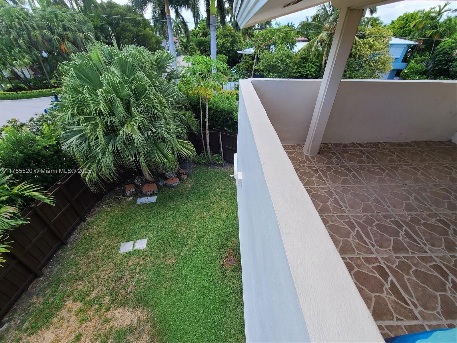 Real estate property located at 9825 Broadview Ter, Miami-dade, Bay Harbor Island, Bay Harbor Islands, FL