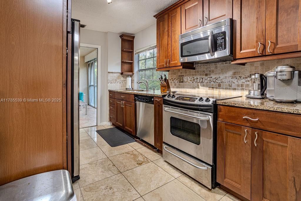 Real estate property located at 6500 Via Regina #8, Palm Beach, Plum At Boca Pointe Condo, Boca Raton, FL