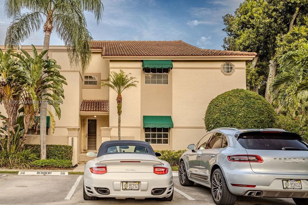 Real estate property located at 6500 Via Regina #8, Palm Beach, Plum At Boca Pointe Condo, Boca Raton, FL