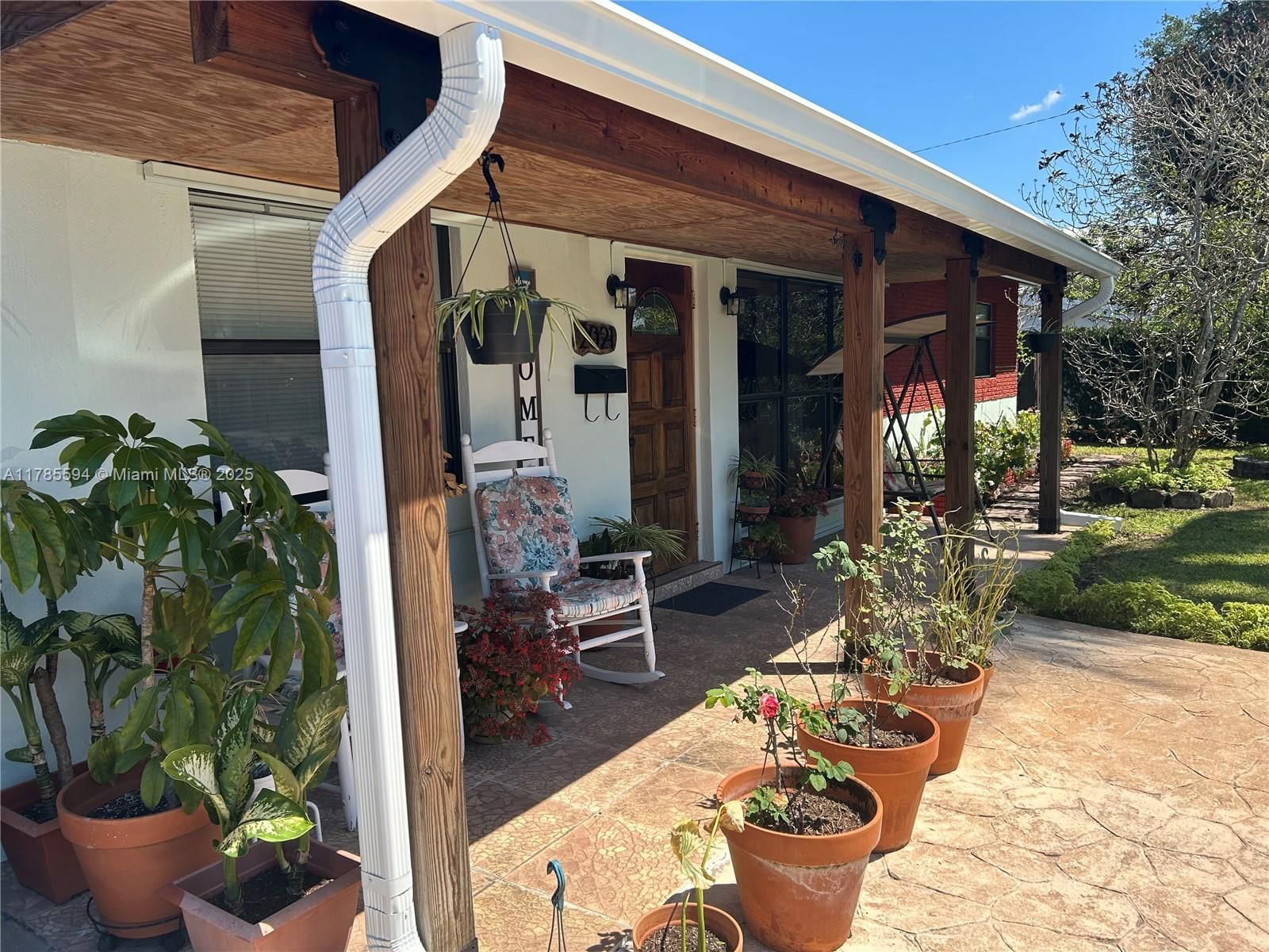 Real estate property located at 2021 56th Way, Broward, Breeze Haven No 4, Hollywood, FL