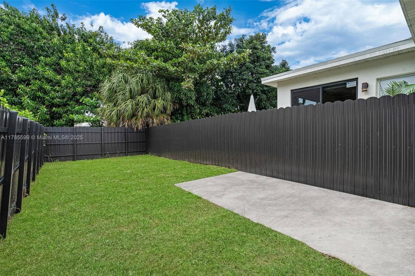 Real estate property located at 13210 28th Ave, Miami-dade, Mongiello 1st Addn Amd, Opa-Locka, FL