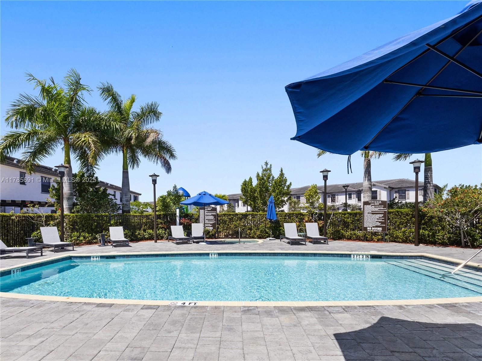 Real estate property located at 14786 181st Ter, Miami-dade, Bowtie Subdivision, Miami, FL
