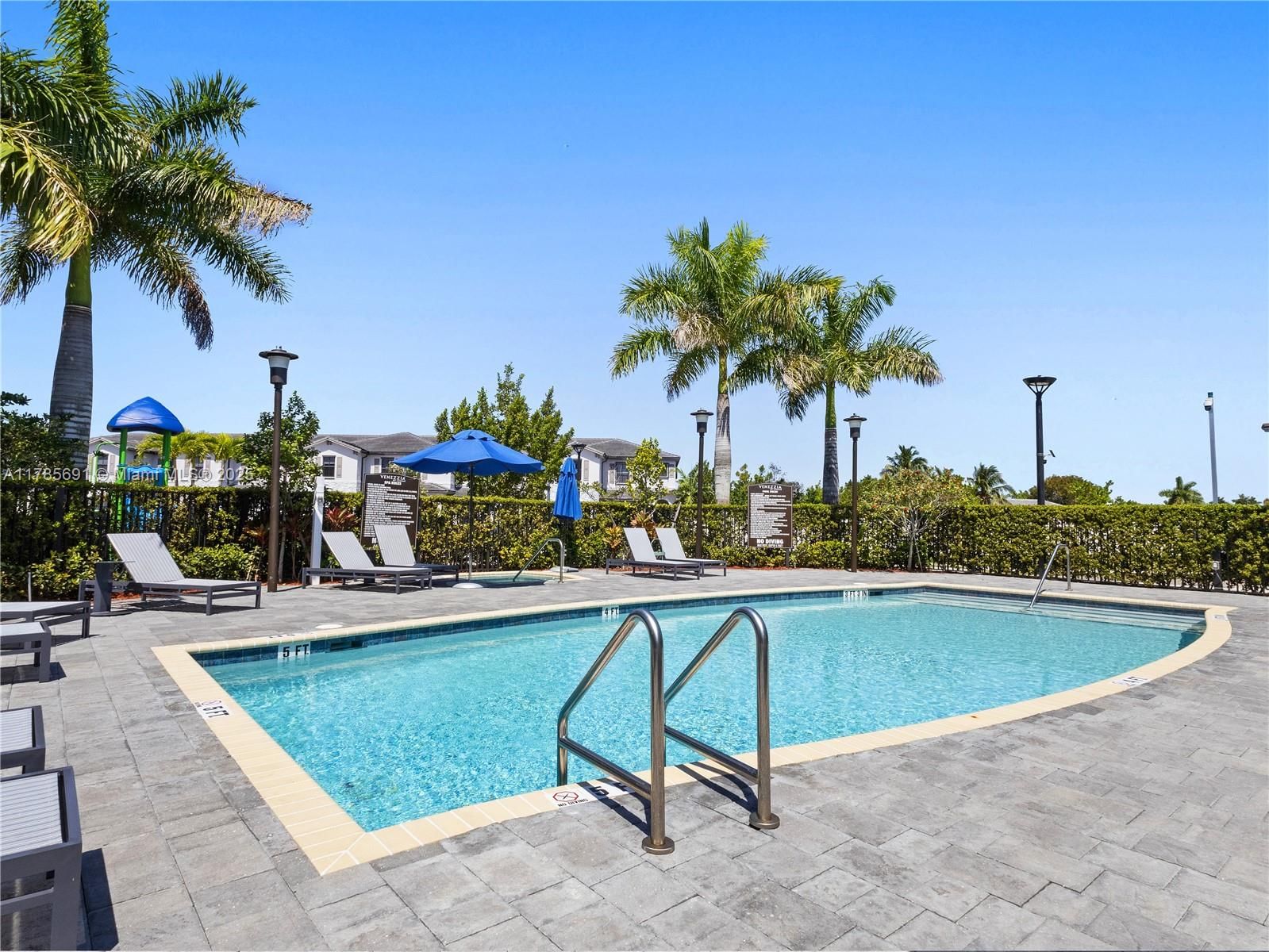 Real estate property located at 14786 181st Ter, Miami-dade, Bowtie Subdivision, Miami, FL
