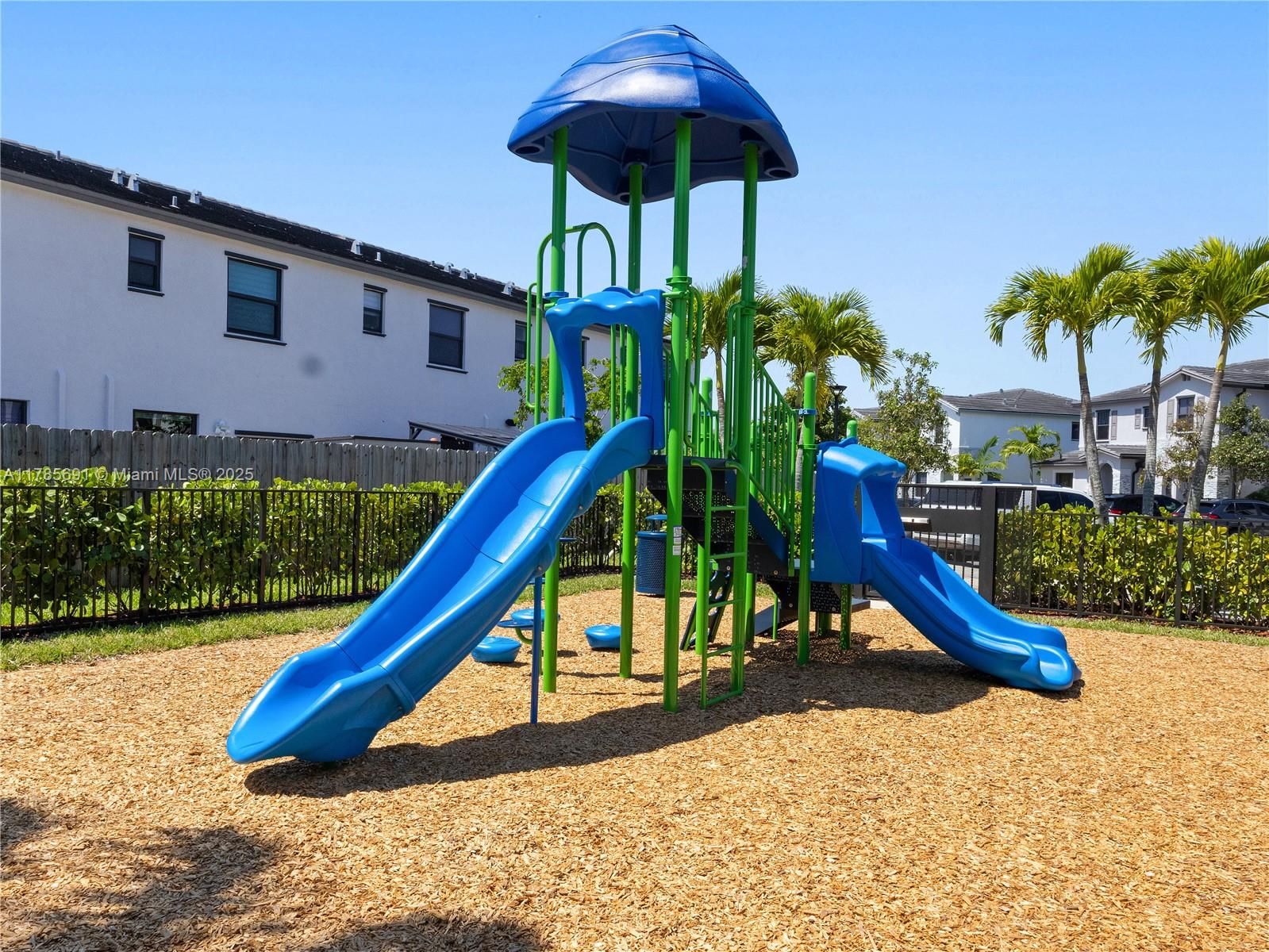 Real estate property located at 14786 181st Ter, Miami-dade, Bowtie Subdivision, Miami, FL