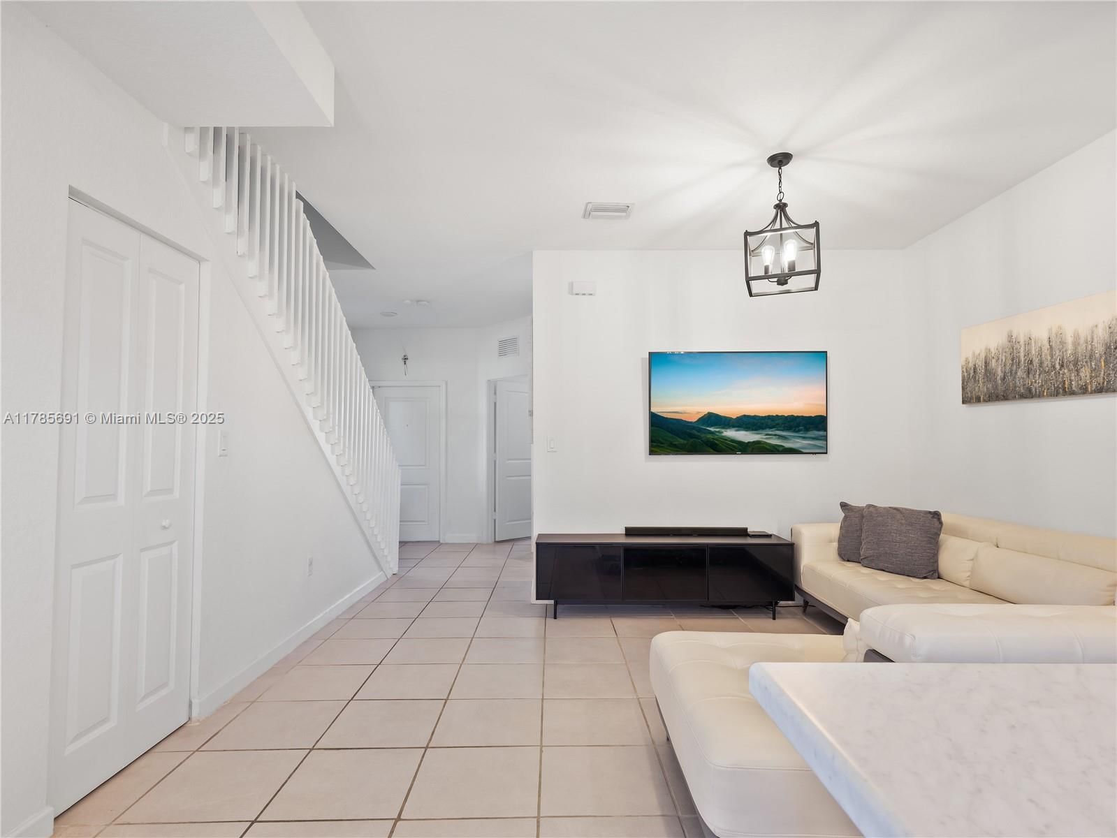 Real estate property located at 14786 181st Ter, Miami-dade, Bowtie Subdivision, Miami, FL