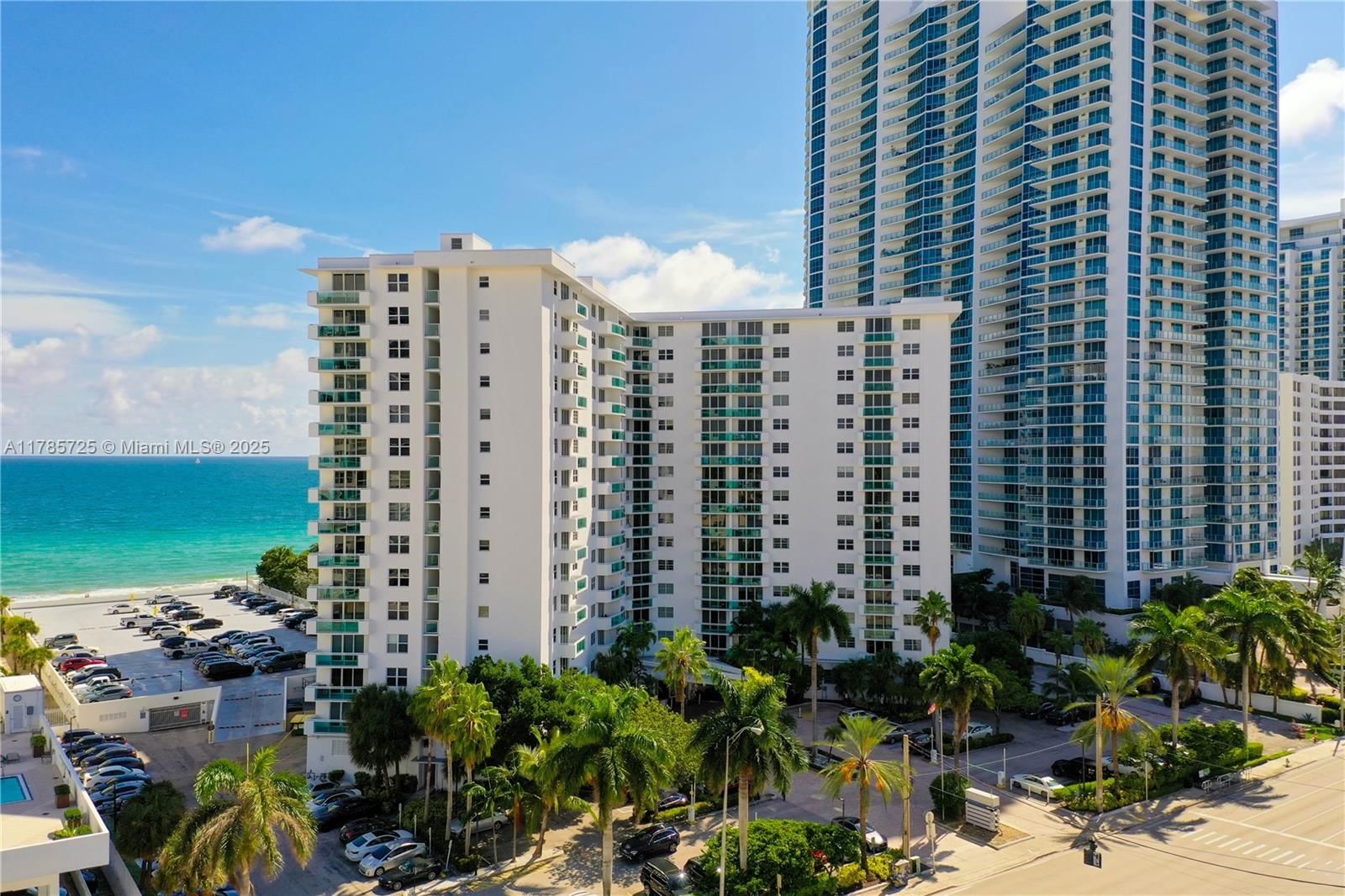 Real estate property located at 3001 Ocean Dr #1407, Broward, Residences On Hollywood B, Hollywood, FL