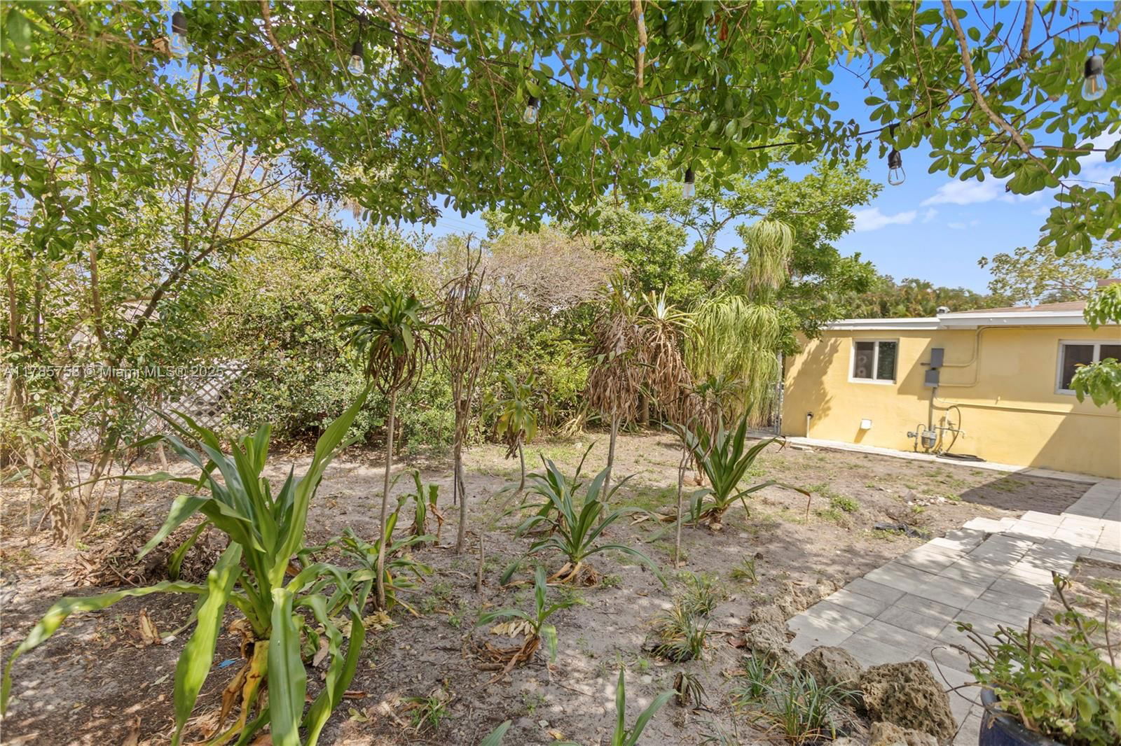 Real estate property located at 3040 22nd Ct, Broward, Stratoliner Estates, Fort Lauderdale, FL