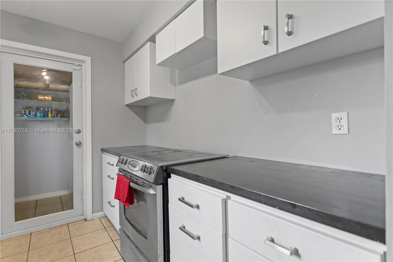 Real estate property located at 3040 22nd Ct, Broward, Stratoliner Estates, Fort Lauderdale, FL