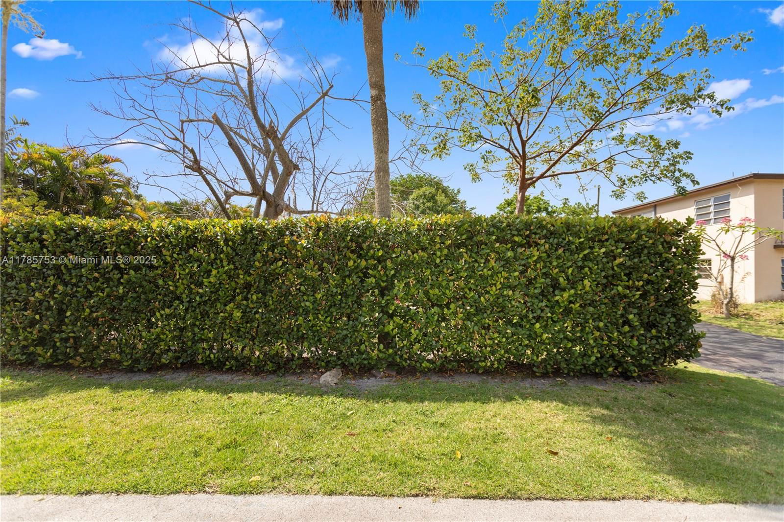 Real estate property located at 3040 22nd Ct, Broward, Stratoliner Estates, Fort Lauderdale, FL