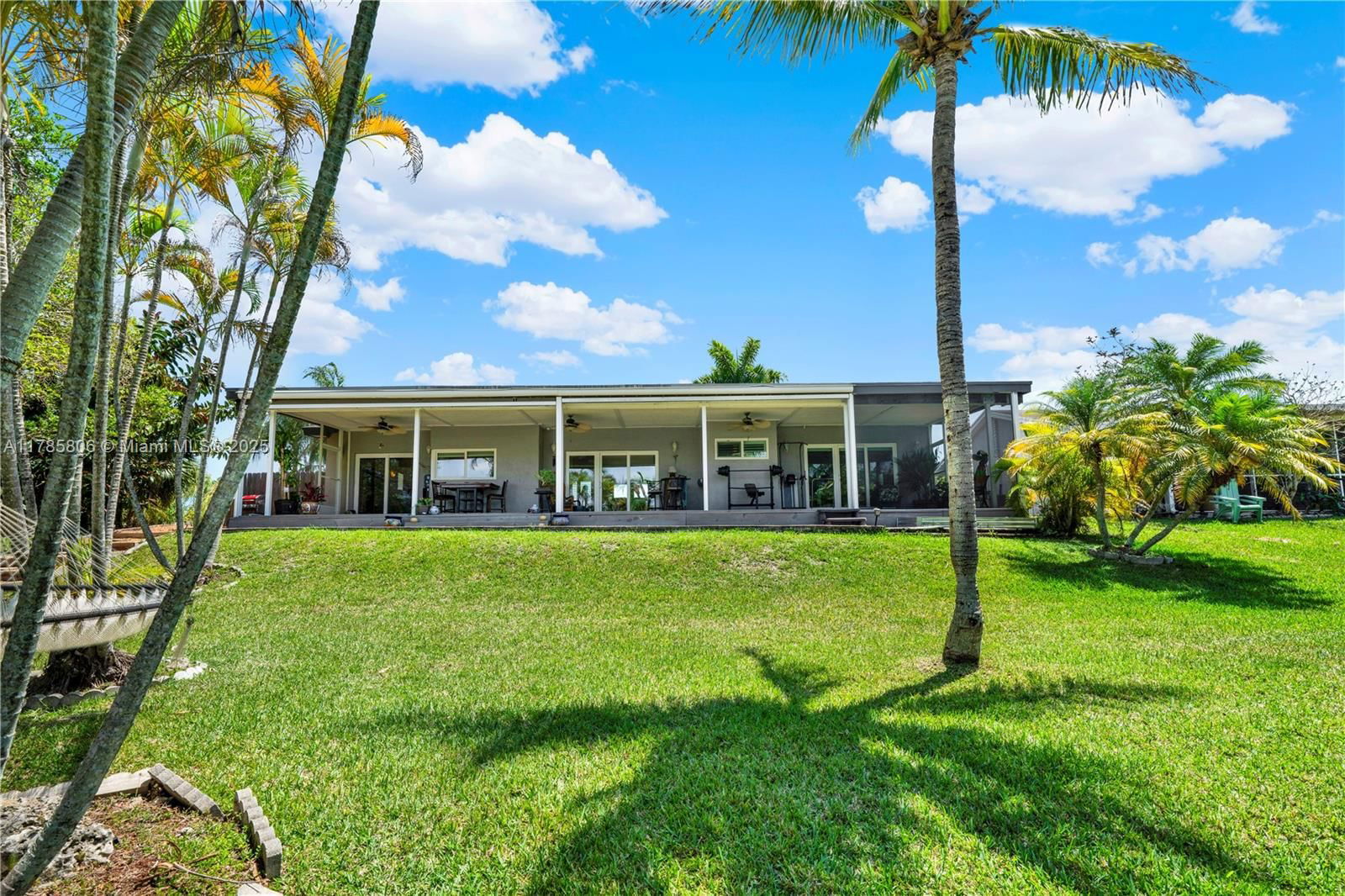 Real estate property located at 21420 97th Pl, Miami-dade, Old Cutler Common Unit 2, Cutler Bay, FL