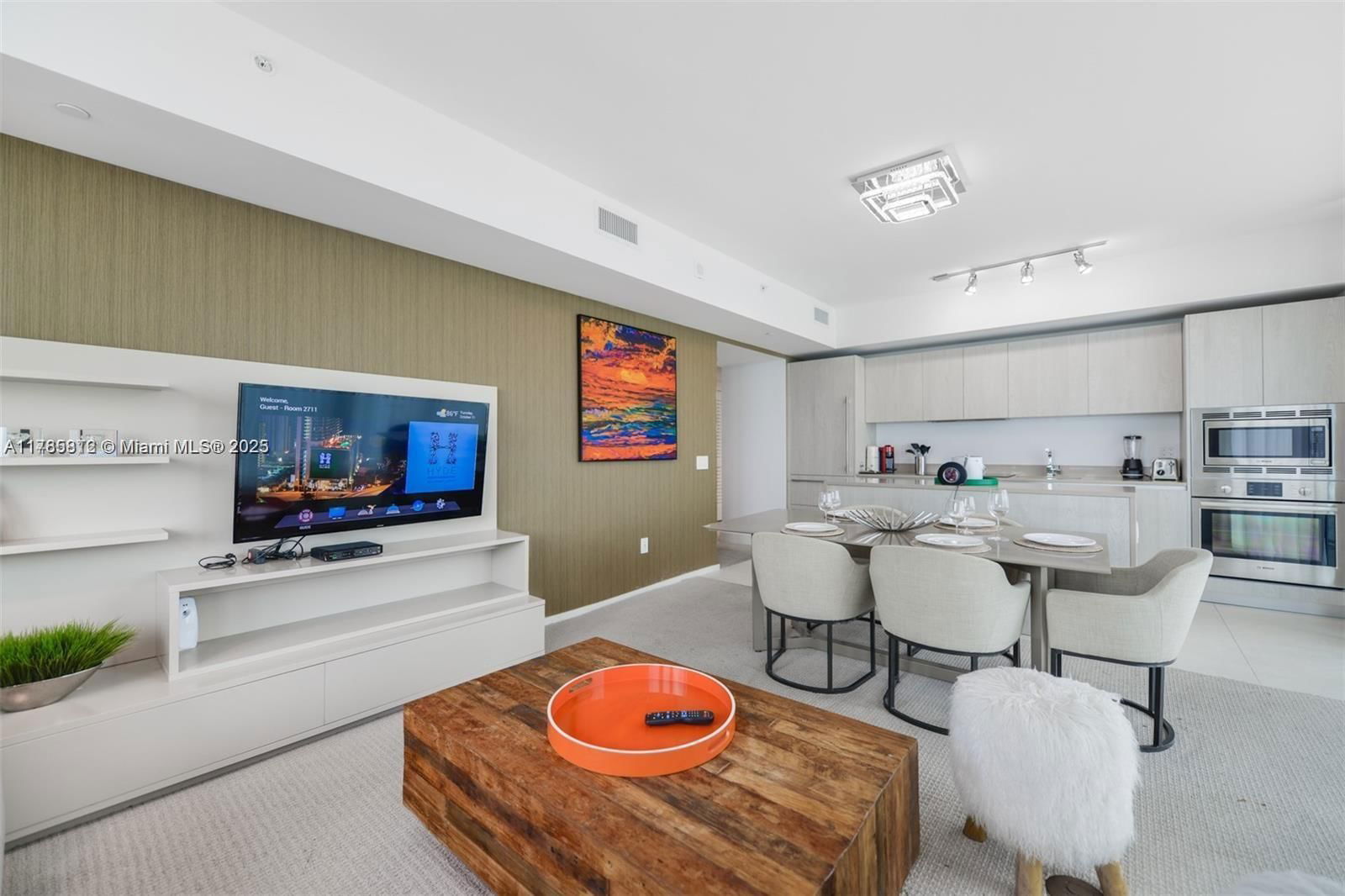 Real estate property located at 4111 Ocean Dr #2711, Broward, Lyfe / Hyde, Hollywood, FL