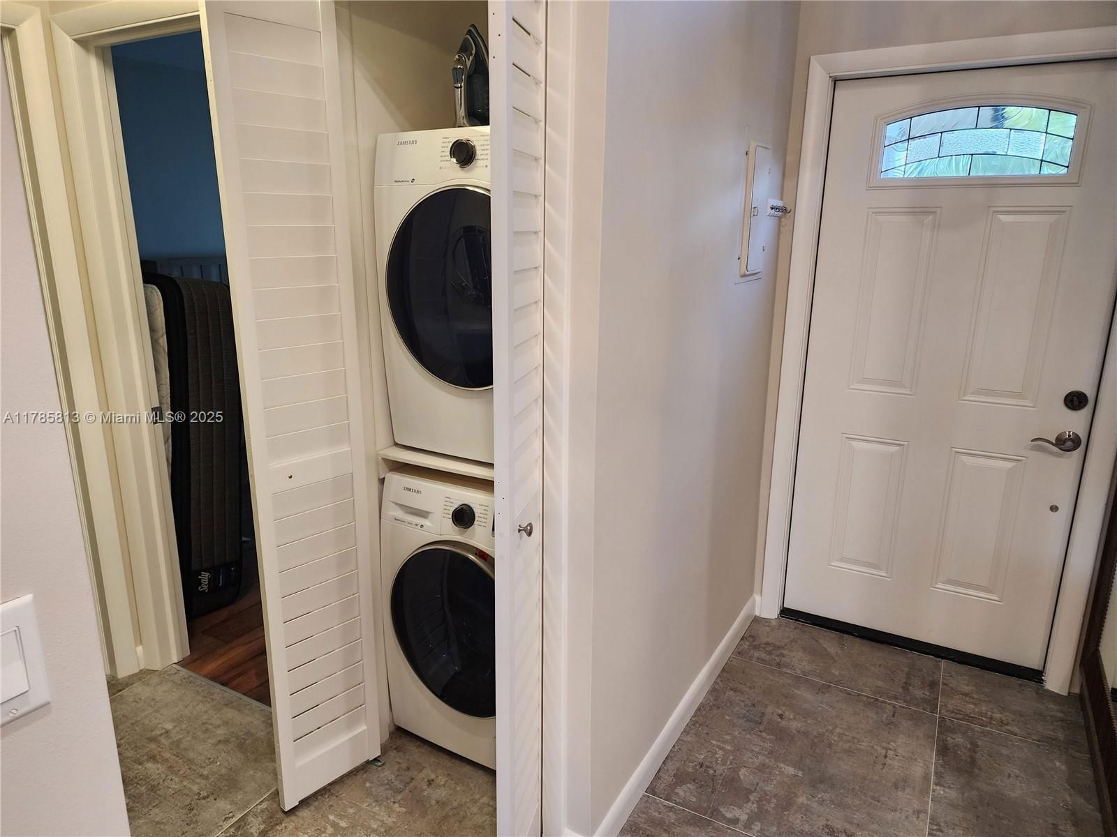 Real estate property located at 249 Briarwood Cir #3-15, Broward, Villas At Carriage Hills, Hollywood, FL