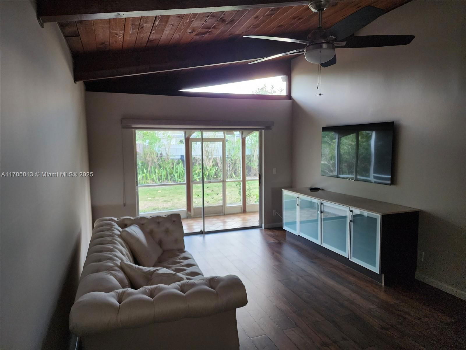 Real estate property located at 249 Briarwood Cir #3-15, Broward, Villas At Carriage Hills, Hollywood, FL