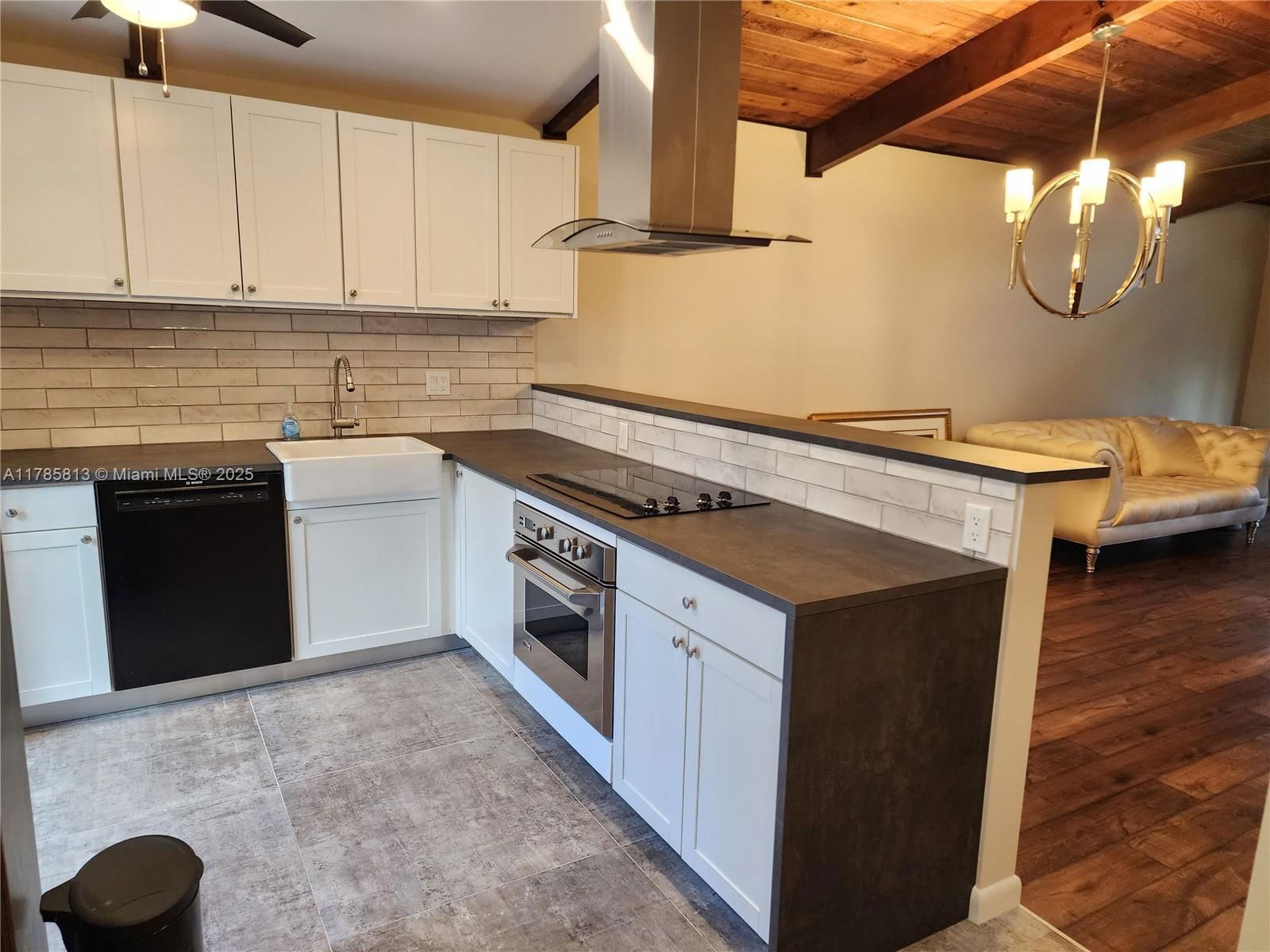 Real estate property located at 249 Briarwood Cir #3-15, Broward, Villas At Carriage Hills, Hollywood, FL
