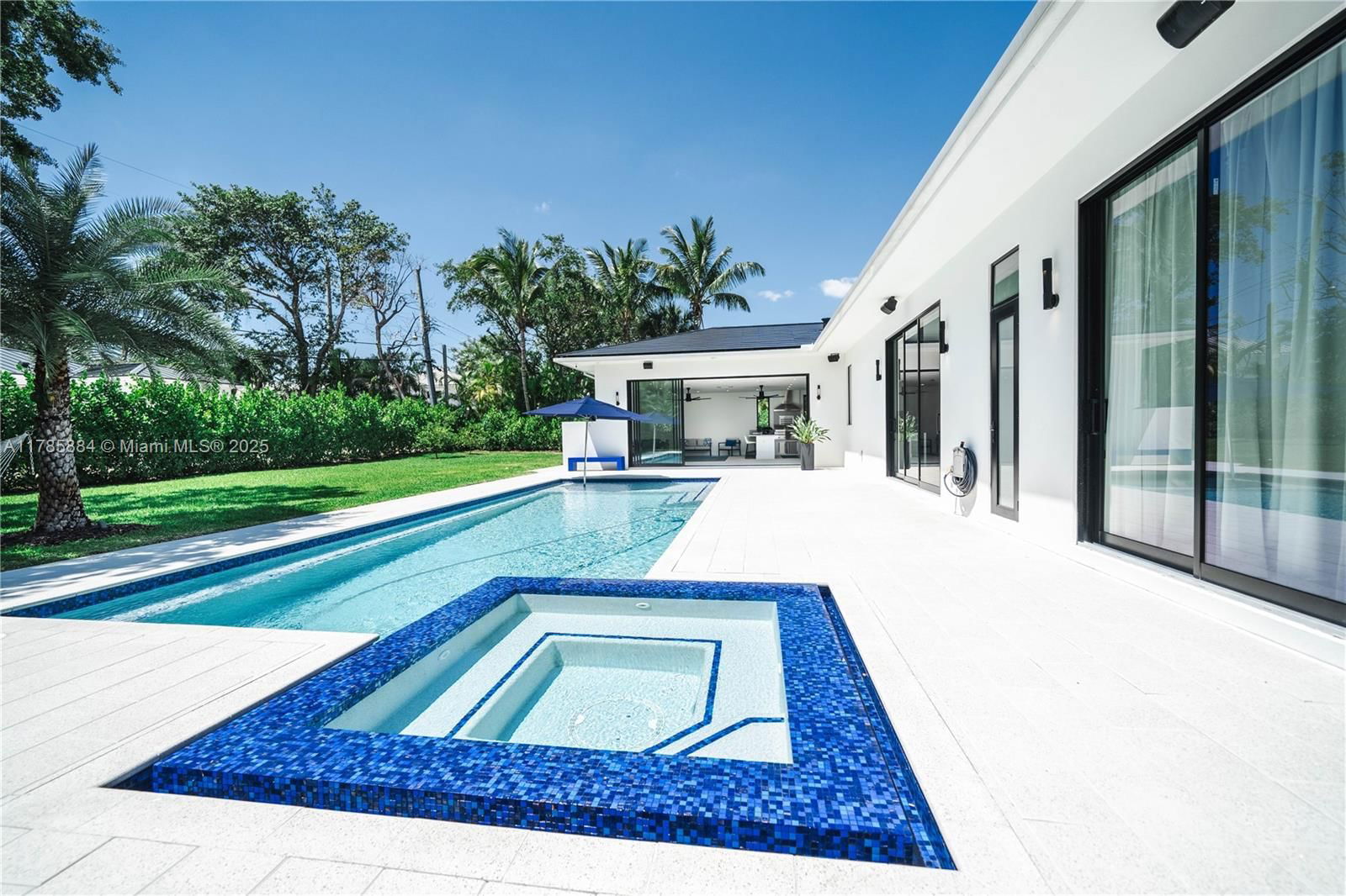 Real estate property located at 9350 81st Ave, Miami-dade, Mitchell Estates, Miami, FL