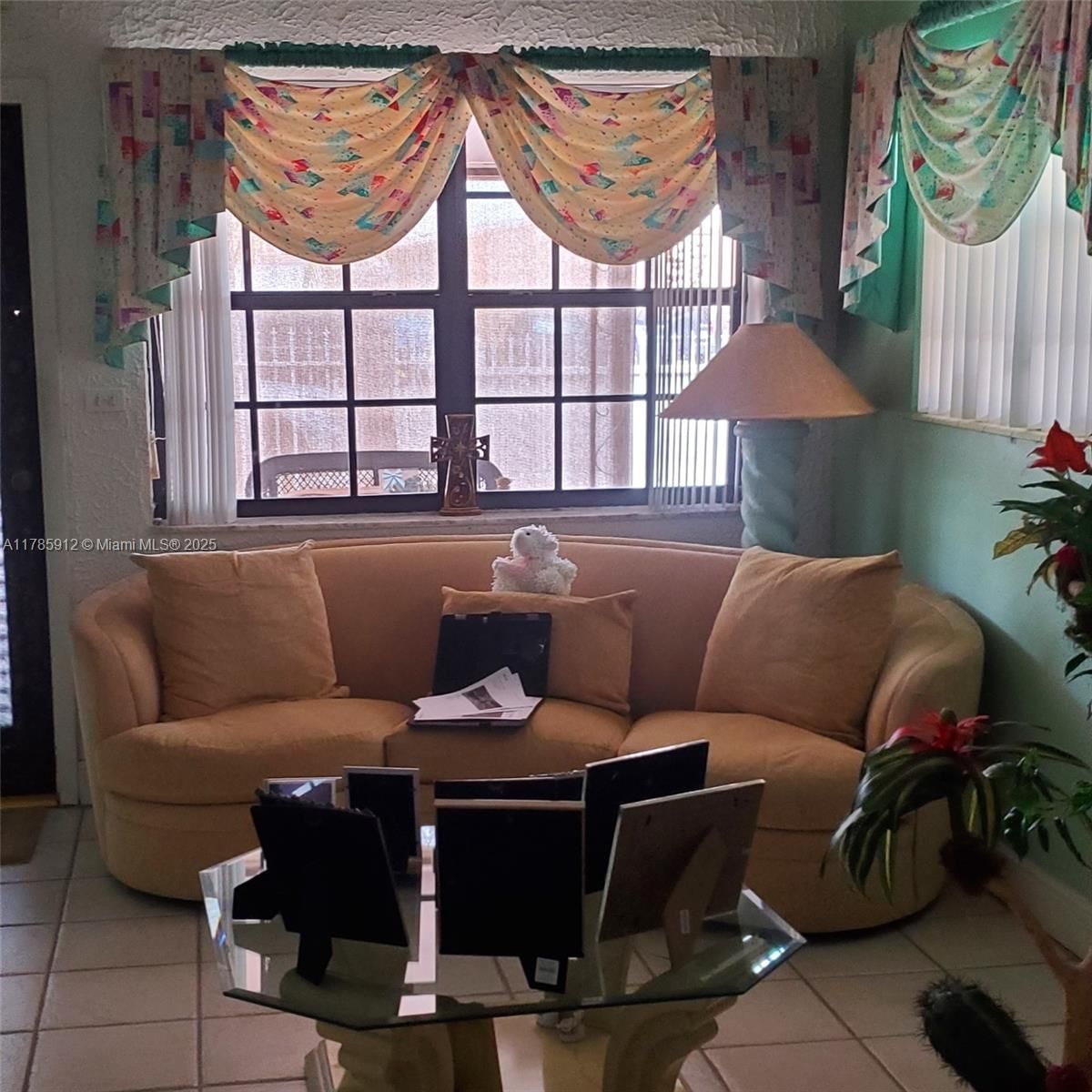 Real estate property located at 2541 10th Ave, Miami-dade, Hialeah Homesites 1st Add, Hialeah, FL