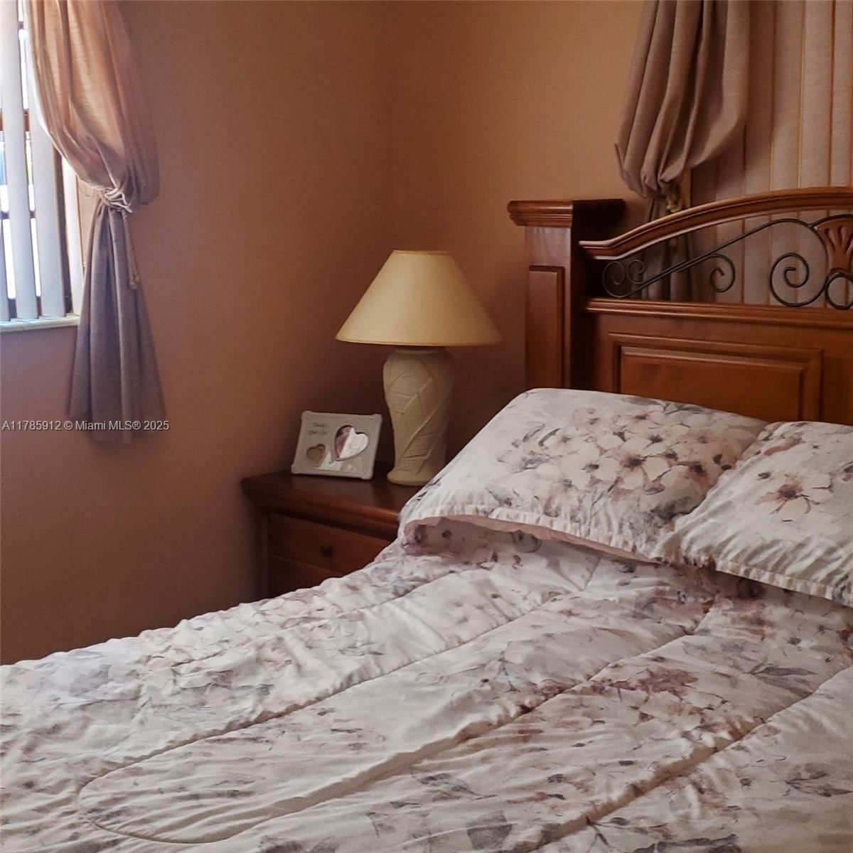 Real estate property located at 2541 10th Ave, Miami-dade, Hialeah Homesites 1st Add, Hialeah, FL
