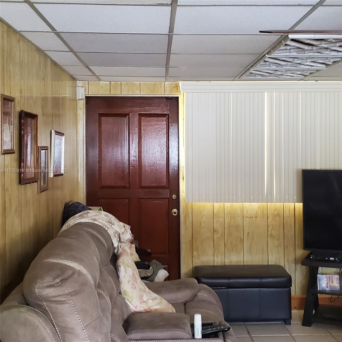 Real estate property located at 2541 10th Ave, Miami-dade, Hialeah Homesites 1st Add, Hialeah, FL