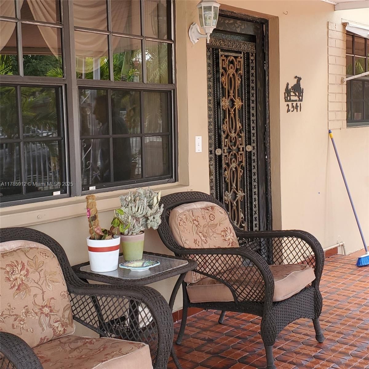 Real estate property located at 2541 10th Ave, Miami-dade, Hialeah Homesites 1st Add, Hialeah, FL