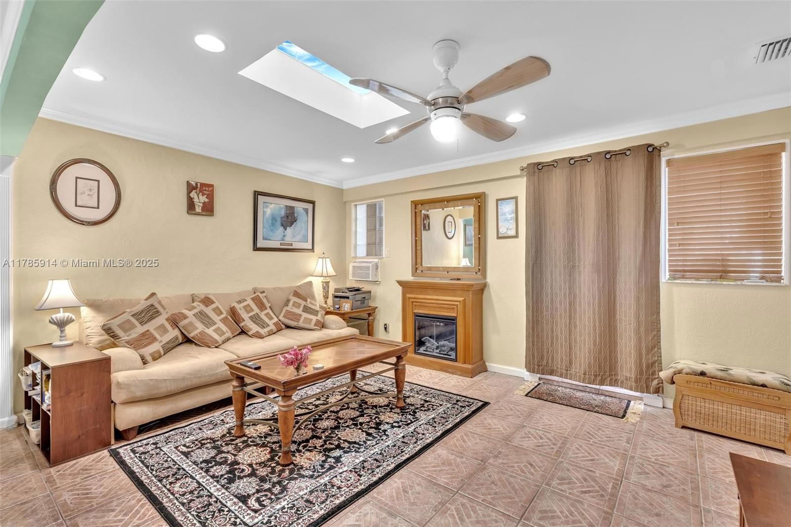 Real estate property located at 14898 Wildflower Ln #0, Palm Beach, Camelot Village Sec 2, Delray Beach, FL