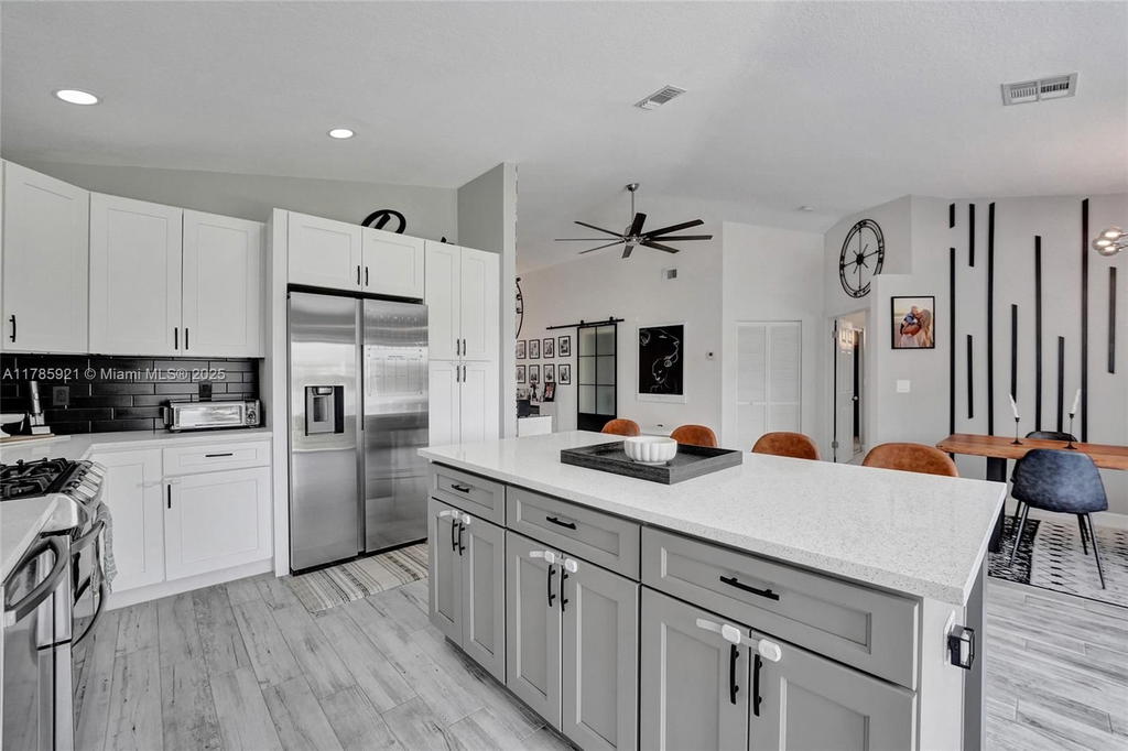 Real estate property located at 13460 6th Dr, Broward, Sawgrass Plantation, Plantation, FL