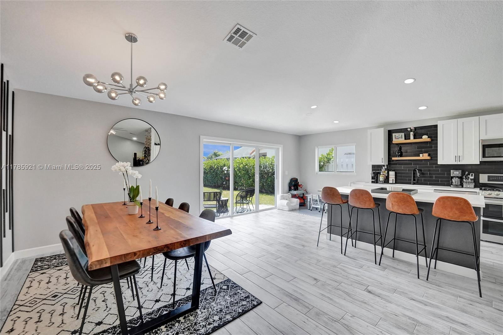 Real estate property located at 13460 6th Dr, Broward, Sawgrass Plantation, Plantation, FL