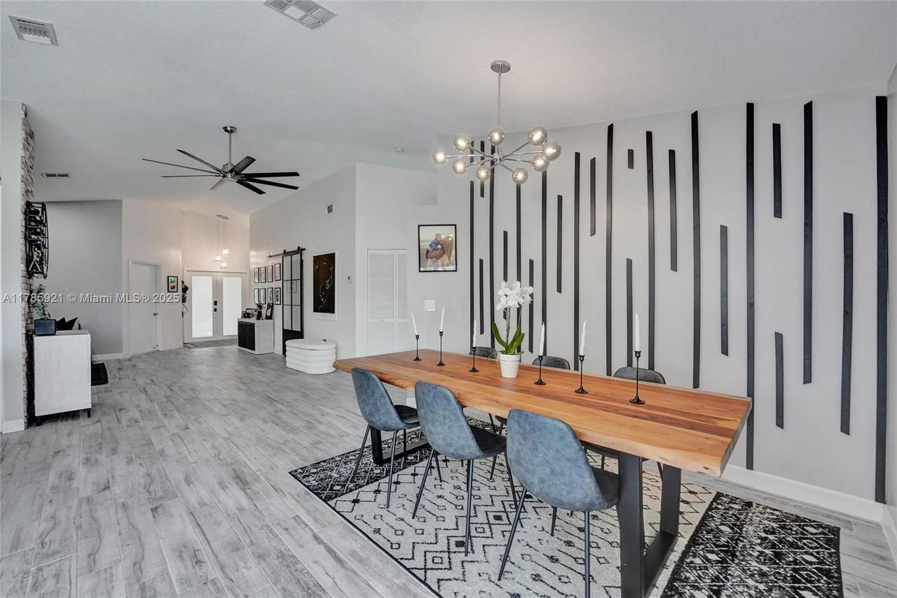 Real estate property located at 13460 6th Dr, Broward, Sawgrass Plantation, Plantation, FL