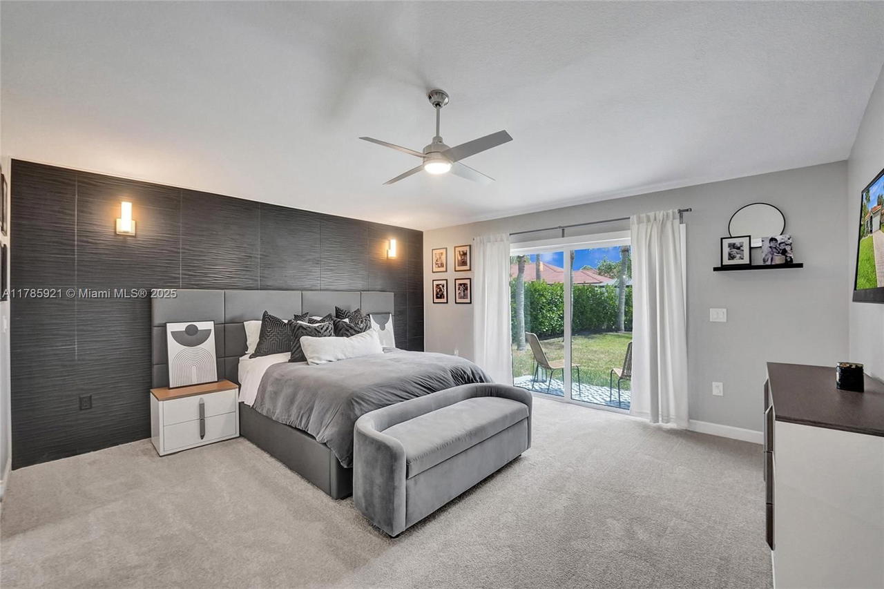 Real estate property located at 13460 6th Dr, Broward, Sawgrass Plantation, Plantation, FL