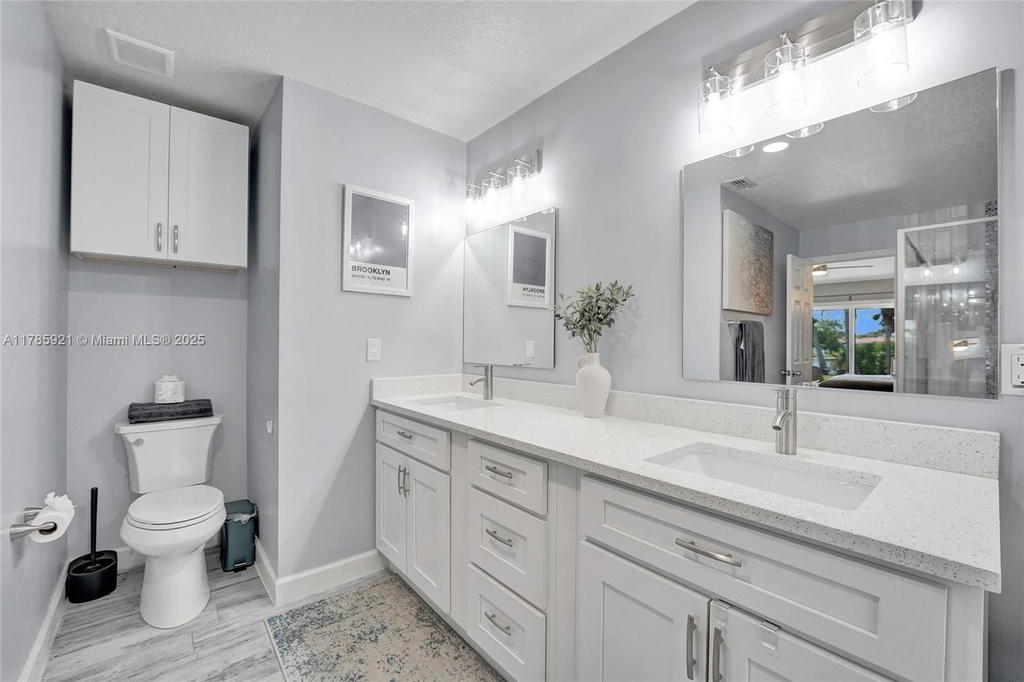 Real estate property located at 13460 6th Dr, Broward, Sawgrass Plantation, Plantation, FL