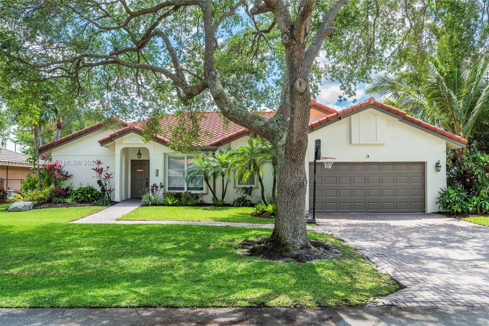 Real estate property located at 4406 63rd Dr, Broward, Winston Park Section Thre, Coconut Creek, FL