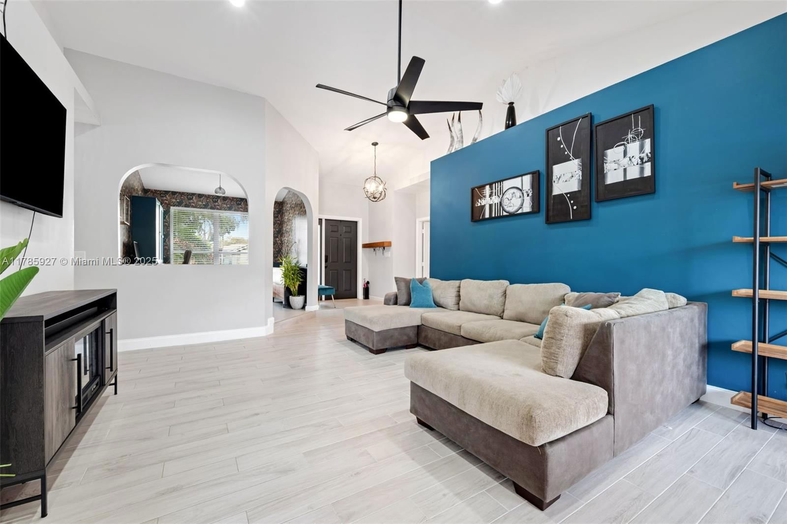 Real estate property located at 4406 63rd Dr, Broward, Winston Park Section Thre, Coconut Creek, FL
