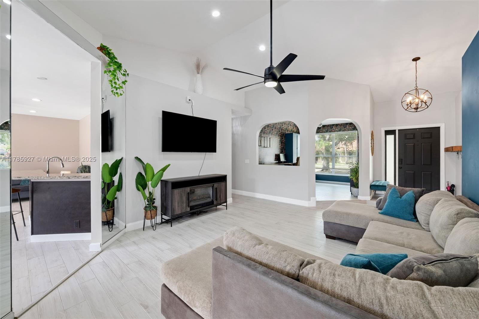 Real estate property located at 4406 63rd Dr, Broward, Winston Park Section Thre, Coconut Creek, FL