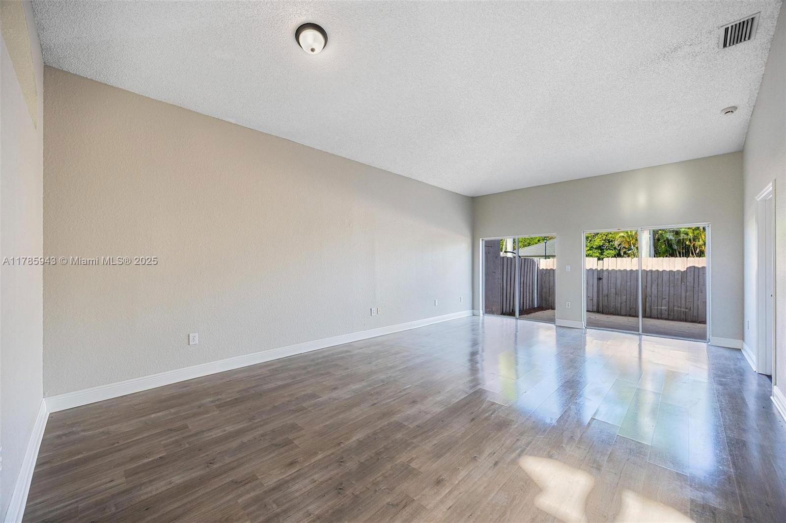 Real estate property located at 10297 162nd Ct, Miami-dade, Forest Lakes Country Gard, Miami, FL