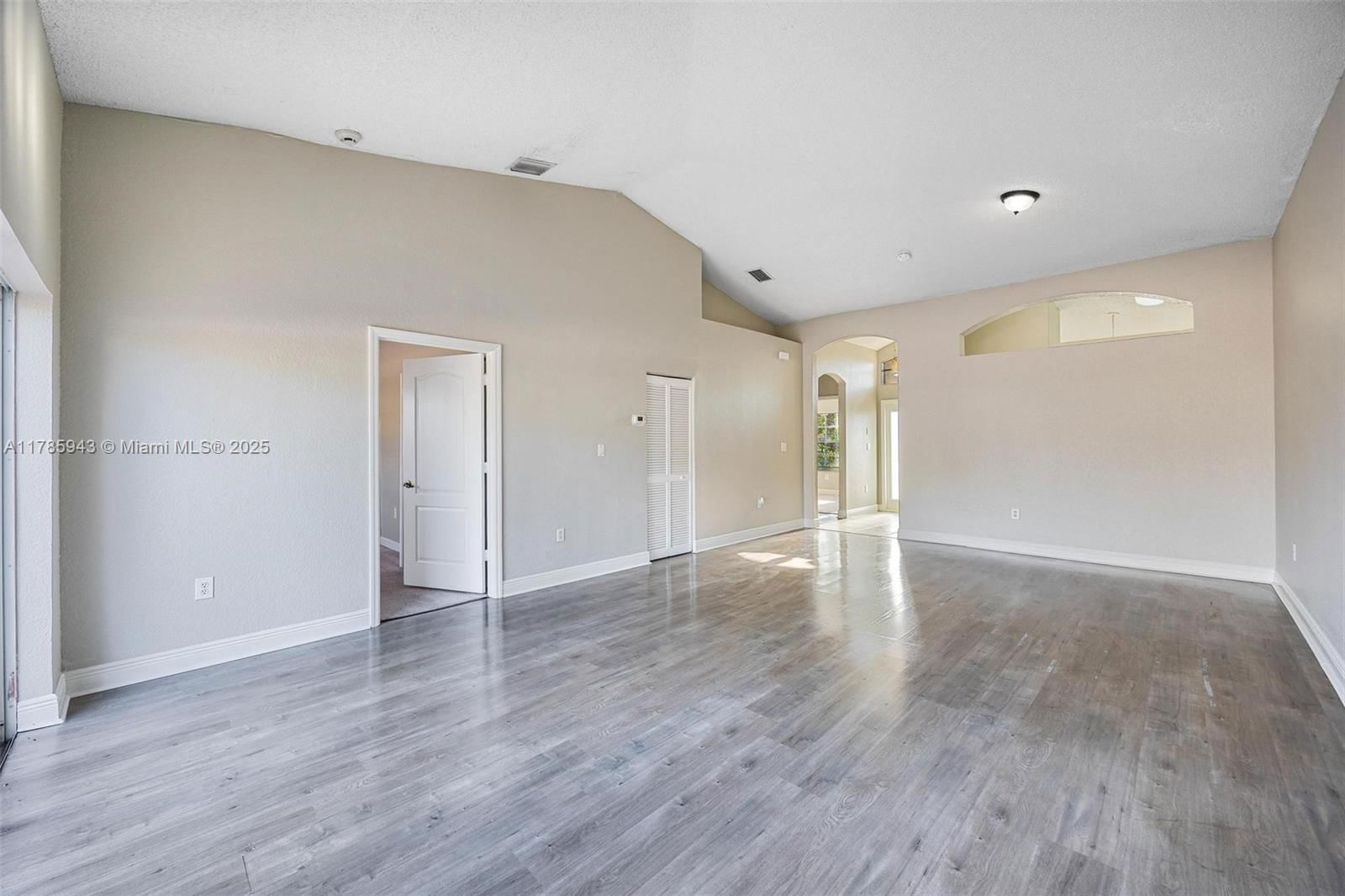 Real estate property located at 10297 162nd Ct, Miami-dade, Forest Lakes Country Gard, Miami, FL