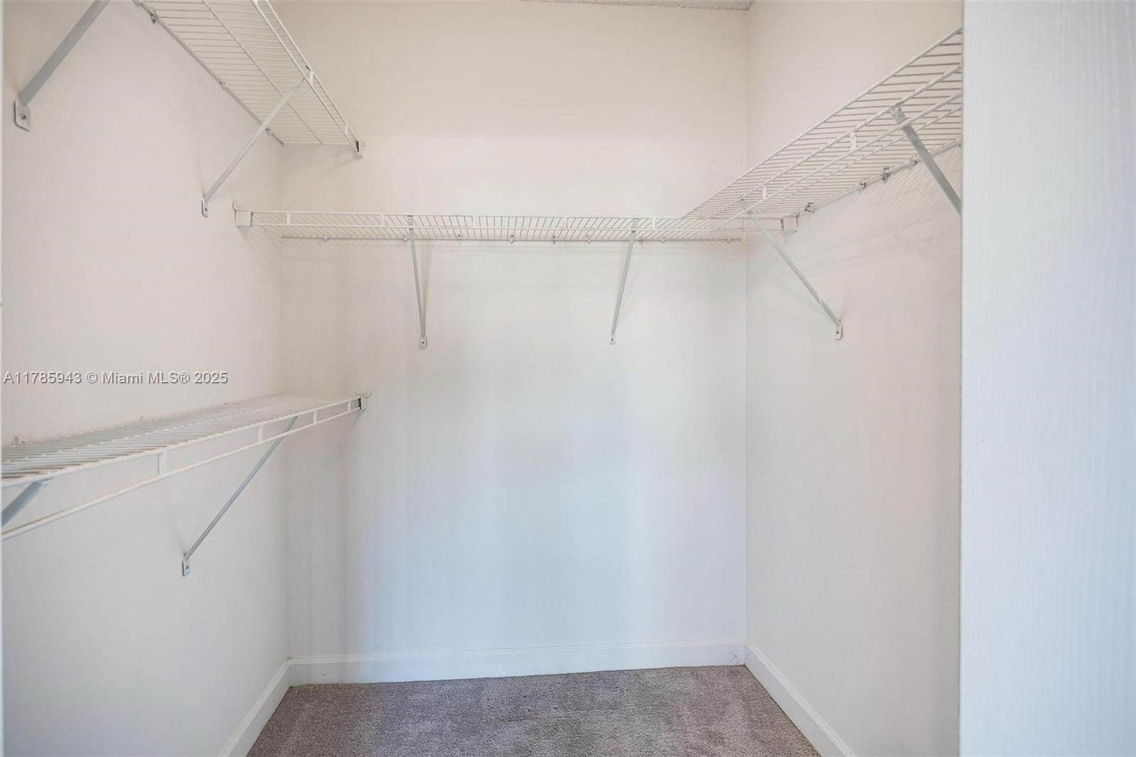 Real estate property located at 10297 162nd Ct, Miami-dade, Forest Lakes Country Gard, Miami, FL